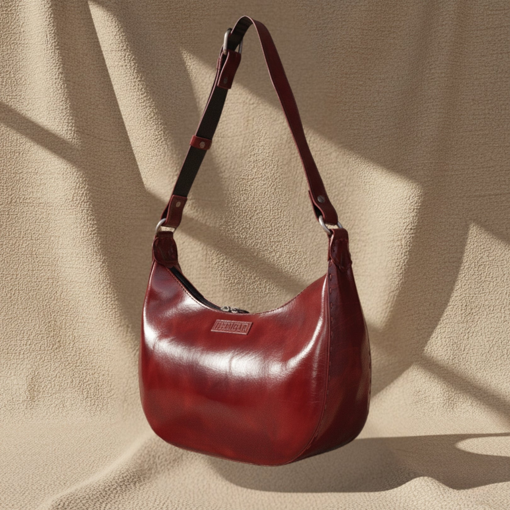 The Ranisar Shoulder Bag
