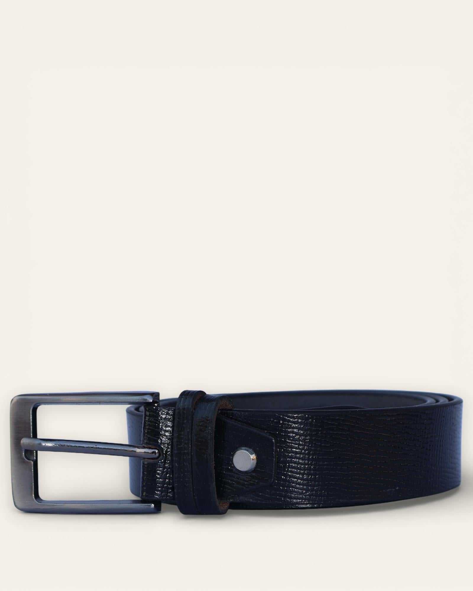 A black belt in real leather, best for fomals