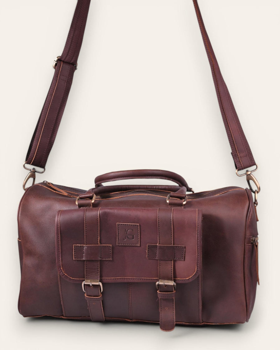 A real lather cabin friendly duffel bag