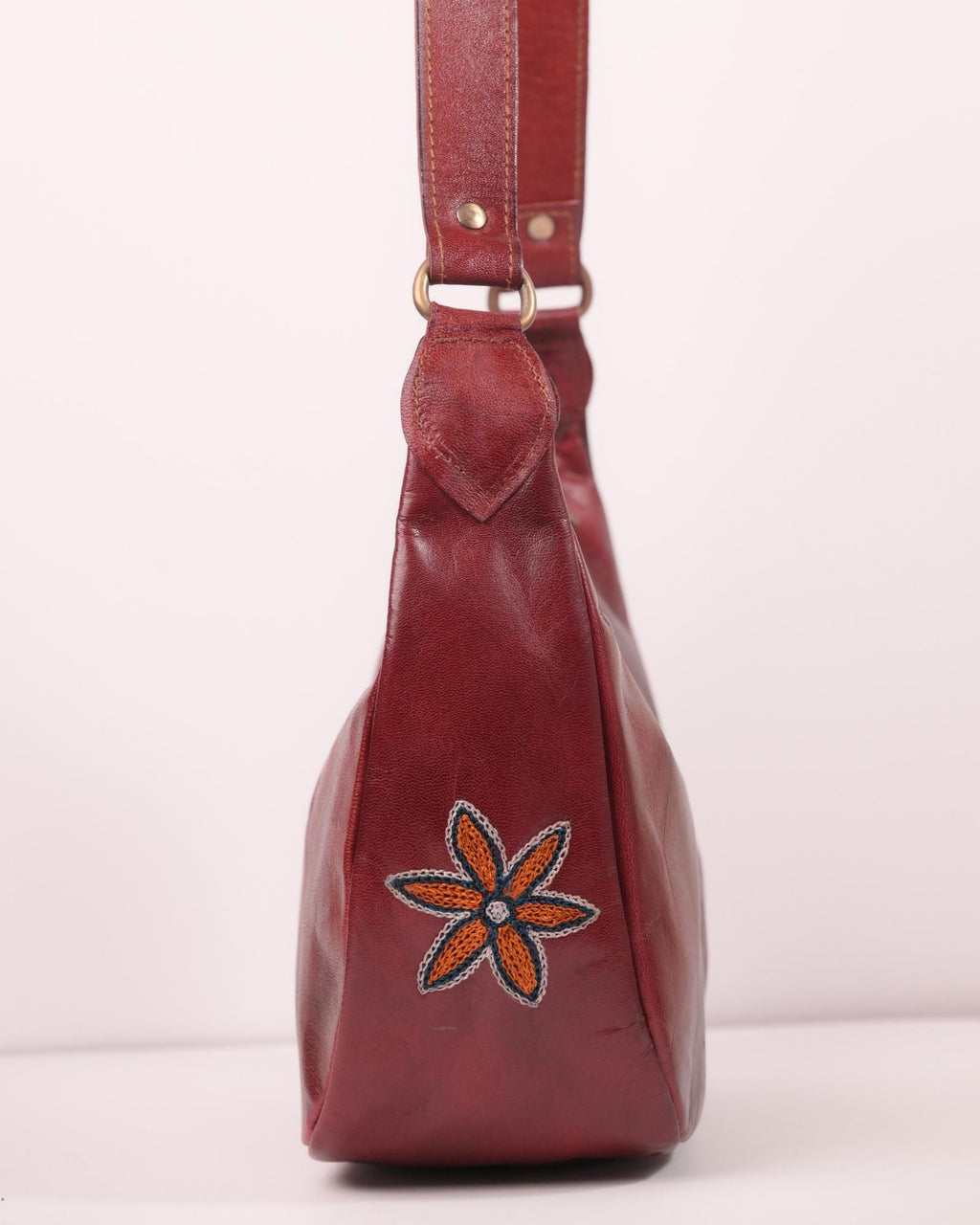 The Kashida Shoulder Bag - Moomal Cherry