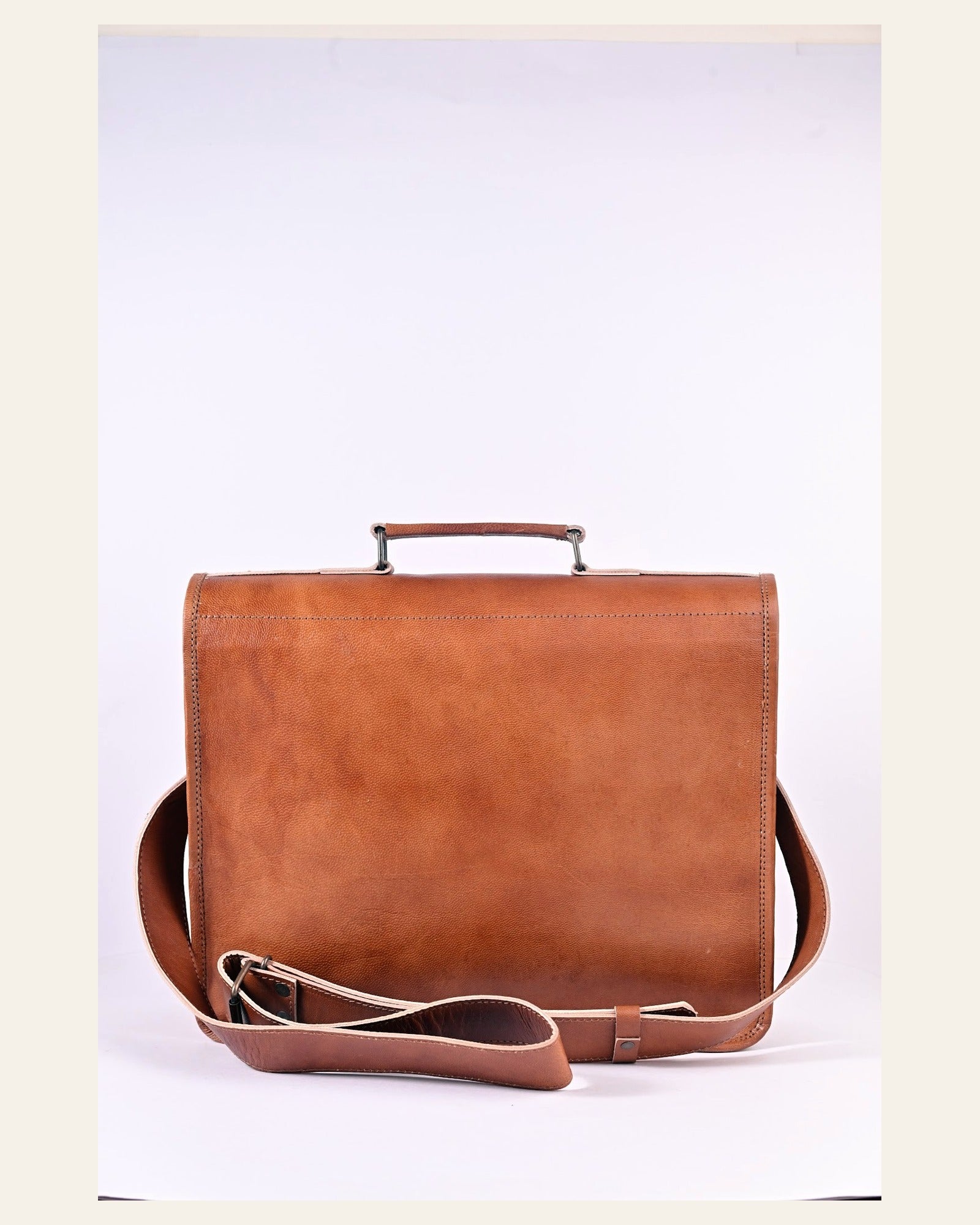 The Ajmer Laptop Bag, Hook style — specifications