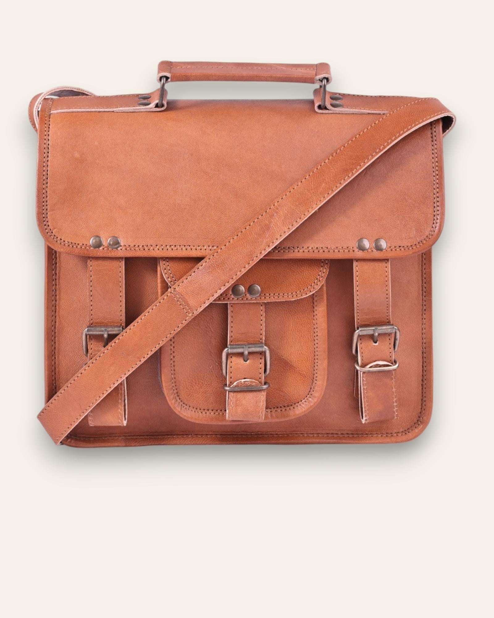 A real leather messenger bag for highly qualified working professionals